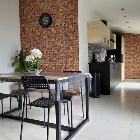 Il Vialetto , Appartement Milano , Spacieux, Tout Confort, Au Calme Jeumont المظهر الخارجي الصورة